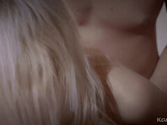 18 ans, Incroyable, Cul, Blonde, Hard, Maigrichonne, Nénés, Mouillée