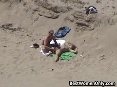 Amateur, Plage, Attrapée, Compilation, Couple, Nue  à poil, Nue, Espionne