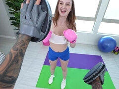 18 ans, Amateur, Nana, Sucer une bite, Hard, Hd, Pov, Chatte