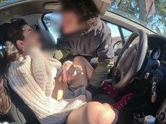 18 años, Coche, Engañando, Penetracion con dedos, Italiano, Masturbación, Público, Coño