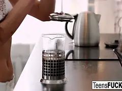 Anal, Mamada, Corridas, Hd, Desnudo, Gritar, Adolescente