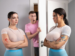 ベッドルーム, デカチン, デカパイ, 茶髪の, バック, オイル, 剃毛, タトゥー