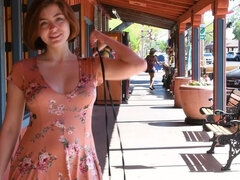 En gros plan de très près, Dansant, Extrême, Massage, Public, Élève, Solo, Jouets