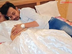 Desi Indian Bhabhi Fucks in Hotel - Hot Couple Sex with Big Nipples