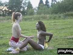 18 jahre, Schwarz, Im freien, Zierlich, Russisch, Dürr, Jungendliche (18+), Titten