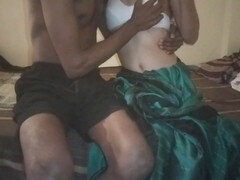 18 jahre, Prominente, Selbstgemacht, Ehemann, Indisch, Küssen, Massage