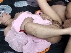 18, 素人, 叔母, バイセクシャル, 言葉責め, 指いじり, インド人, ストッキング