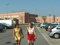 Anaal, Rondborstig, Sperma shot, Diep in de keel, Lul, Sperma in gezicht, Groep, Rijpe lesbienne