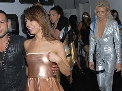 18, デカ尻, デカチン, デカパイ, 茶髪の, バック, ガリガリ, ティーン