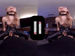 Shameless cougar VR crazy sex video