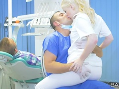 Член, Ноги, Фетиш, Лизание, Натуральные сиськи, В офисе, Тату, Сиськи