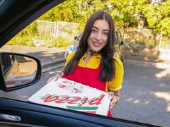 18 jaar, Grote lul, Grote mammen, Pijpbeurt, Bruinharig, Hondjeshouding, Mager, Tiener