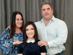 Mooie dikke vrouwen, Grote mammen, Bruinharig, Vingeren, Lesbisch, Kut duiken, Strippen, Trein