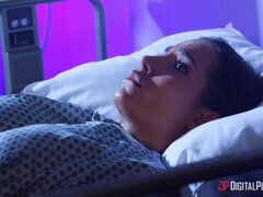 Спальня, Брюнетки, Каблуки, На кухне, Пирсинг, Юбки, Сиськи, Влажная