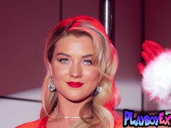 18 ans, Incroyable, Talons, Naturelle, Seins naturels, Mamelons, Rasée, Jarretelles