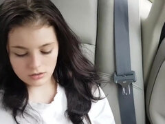 Voiture, Mixte, Éjaculation interne, Orgasme, Pov, Adolescente