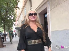 Amateur, Gros cul, Gros seins, Plantureuse, Club, En levrette, Européenne, Maigrichonne