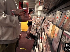 Cumthirsty cocksucker in group