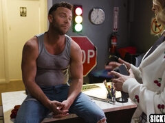 Grote kont, Pijpbeurt, Diep in de keel, Hondjeshouding, Gezichtzitten, Hardcore, Moeder die ik wil neuken, Moeder