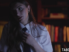 18 años, Tetas grandes, Morena, Penetracion con dedos, Lamidas, Pequeña, Coño, Adolescente