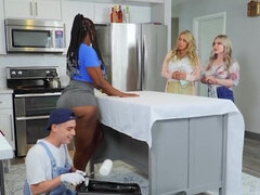 Большая жопа, Минет, Брюнетки, Грудастые, Крупный план, Хд, Милф, Секретарша