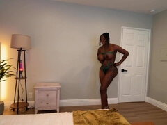 Cul, Gros cul, Sucer une bite, Plantureuse, Éjaculation interne, Fait maison, Mère que j'aimerais baiser, Nue  à poil