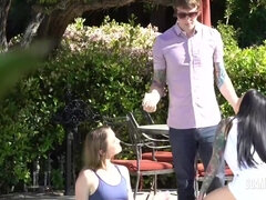 アジア人, デカチン, ブロンド, 茶髪の, イマラチオ, Hd, タトゥー, 三人