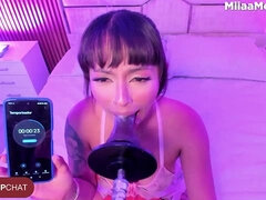 18 jaar, Pijpbeurt, Bruinharig, Fetisj, Hardcore, Huisgemaakt, Orgasme, Strippen