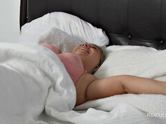 Chambre à dormir, Blonde, Insertion, Lingerie, Solo, Tatouage, Vibromasseur