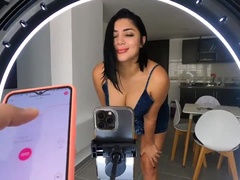 Fille latino, Masturbation, Jouets