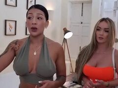 Blonde, Brunette brune, Gorge profonde, Queue, Fétiche, Hd, Lesbienne, Mère que j'aimerais baiser