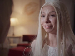 Grosser arsch, Grosse titten, Tochter, Lesbisch, Mutti, Geld, Stiefmutter, Spielzeuge