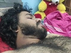 アジア人, カップル, 足フェチ, 手コキする, 巨大, マッサージ, フェラする, 妻