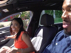 Grote kont, Grote mammen, Pijpbeurt, Bruinharig, Sperma shot, Zwart, Masseren