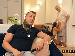 Schwarz, Braunhaarige, Papi, Hd, Schreiend, Verführt, Tätowierung, Titten