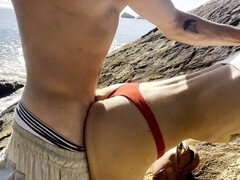 Любители, Бикини, Минет, Парочка, Мускулы, На природе, На публике, Рыжие