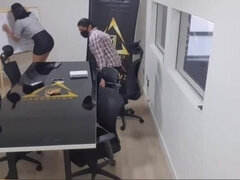 Любители, Минет, В офисе, Киски, Подглядывание
