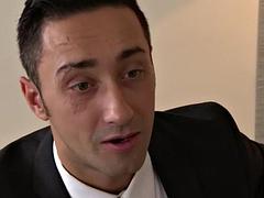 Grote mammen, Pijpbeurt, Mollig, Sperma shot, Hardcore, Ondergoed, Kantoor, Tieten likken