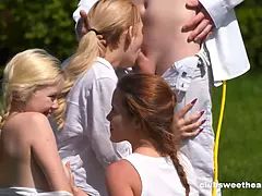 18 летние, Хд, Лизание, Голышом, На природе, Киски, Русские, Молоденькие