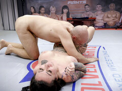 デカパイ, イマラチオ, 毛深い, タトゥー, レスリング