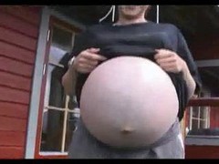 Bulging Pregnancy