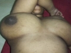 18 ans, Tante, Derrière les coulisses, Bisexuelle, Doigter, Fait maison, Lesbienne, Maman