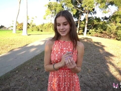 Sucer une bite, Tir de sperme, Branlette thaïlandaise, Hd, Petite femme, Pov, Adolescente, Nénés