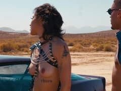 Noire, Bondage, Brunette brune, Bâillonner, De plein air, Chatte, Cheveux courts, Nénés