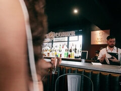 In den arsch, Grosser schwanz, Braunhaarige, Hardcore, Nackt, Transfrau, Hintern versohlen, Nass