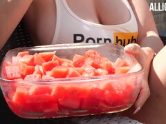 25k Thank You! - Opening Of My Pornhub Box 25 000 Subscriber ! We Finish With A Good Fuck Under The