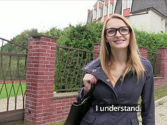 Coche, Checa, Dinero