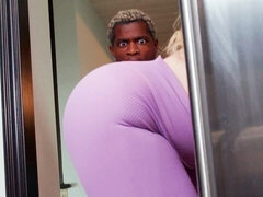 Grote kont, Grote lul, Grote mammen, Pijpbeurt, Hondjeshouding, Interraciaal, Moeder die ik wil neuken, Kort haar