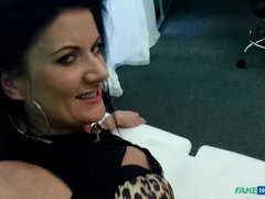 Enthousiasteling, Arts, Fetisj, Likken, Kantoor, Kut duiken, Realiteit, Spion