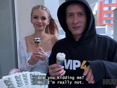 18 años, Rubia, Cornudo, Checa, Hd, Pov, Gritar